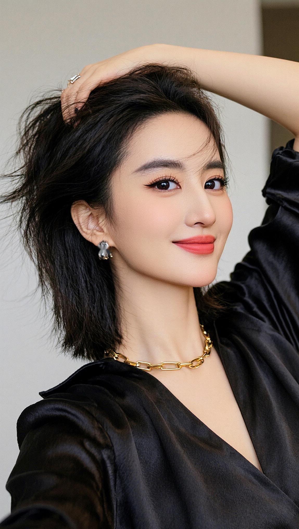 抖音ai创作 今日分享 美女 不一样的自己 我喜欢的女孩