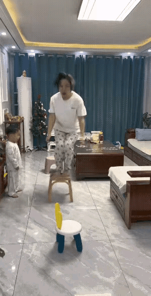 本来是想来个示范，没想到来了个实范！[泪奔]