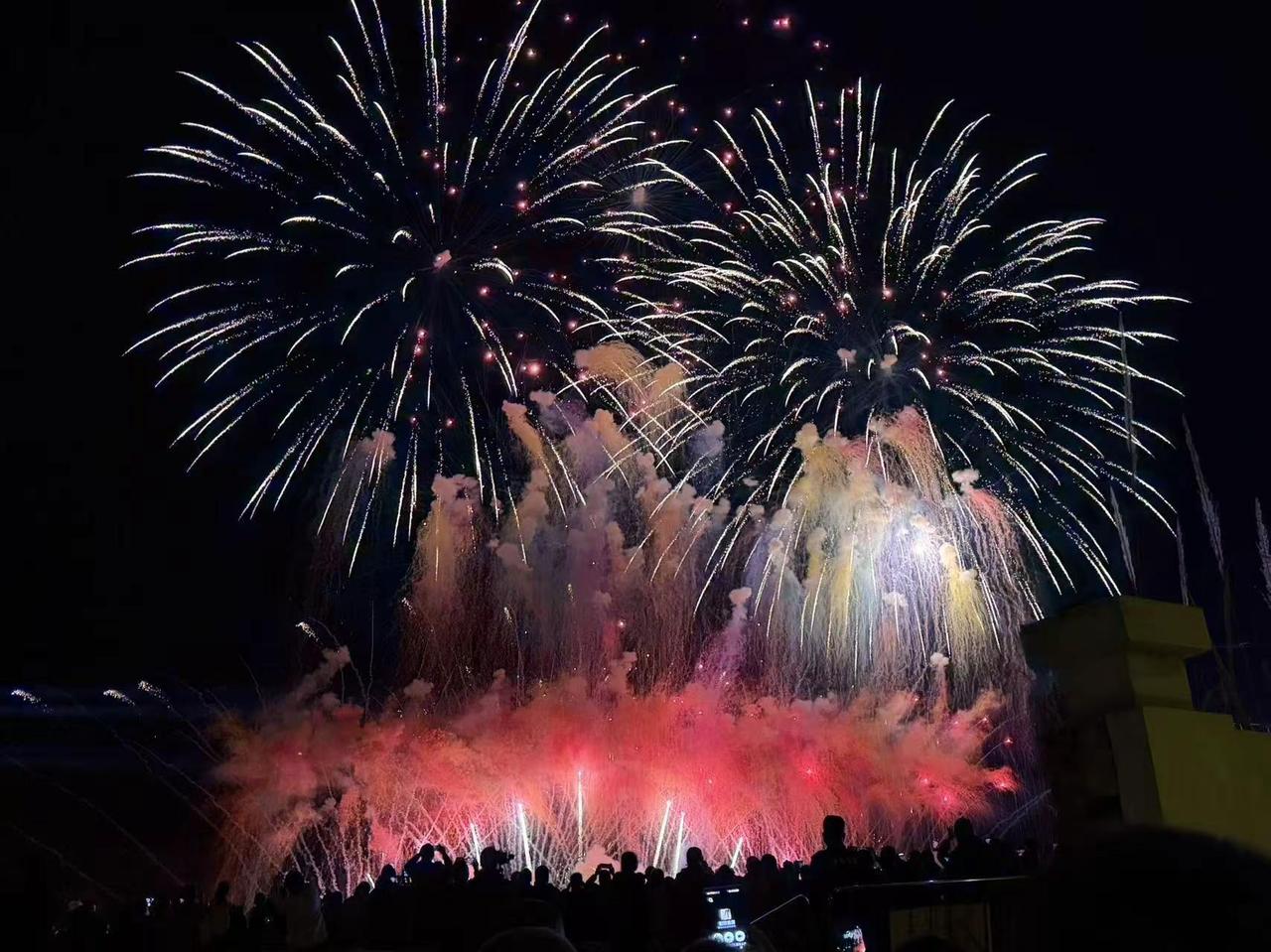 盐亭元宵烟花秀