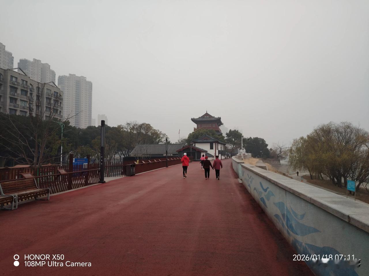 晒图笔记大赛2026年1月18日长江岸边《浔阳楼》下晨练打卡分享运动快乐