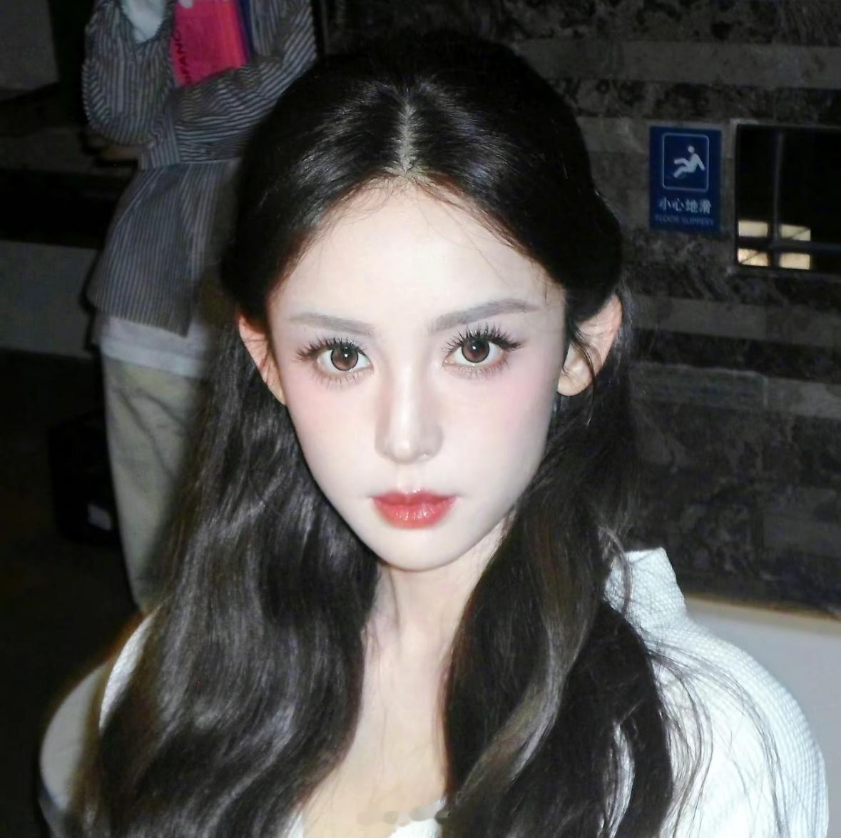 我妻娜扎盛世美颜，ccd美照正脸的神！！ 