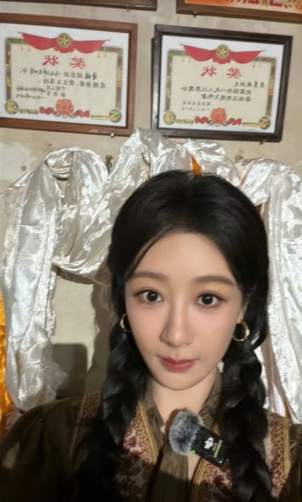 杨紫今日份自拍🤳营业