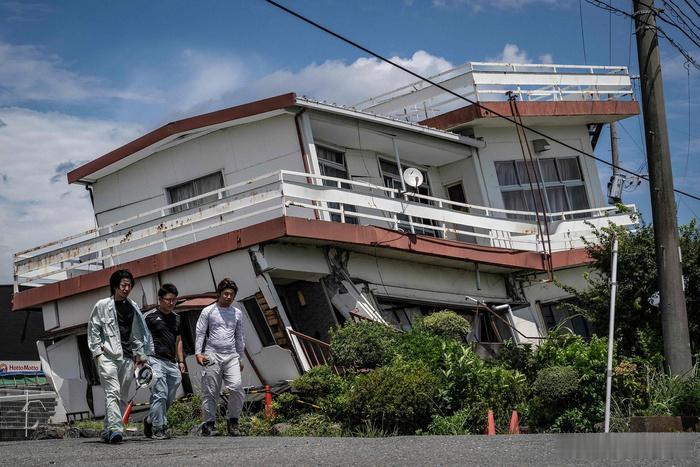 熊本地震已致17人死亡据日本熊本县当地时间30日发布的消息，此次地震已造成17人