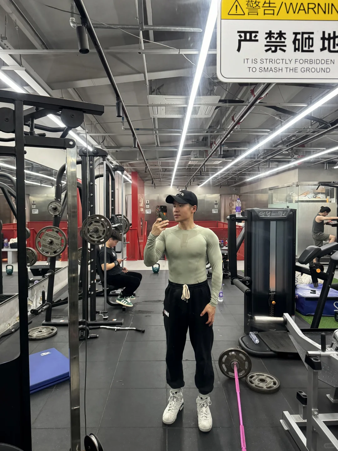 来core美式铁馆锻炼 参加抽奖活动