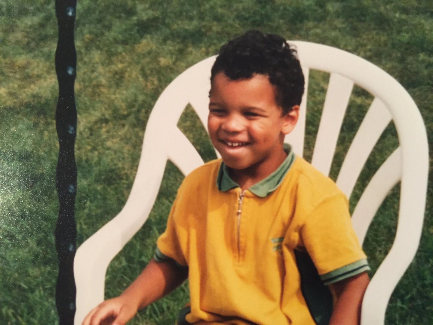 狄龙透露了一些他小时候的趣事：我生来便是如此！你小时候应该玩过那个游戏吧？让爸爸