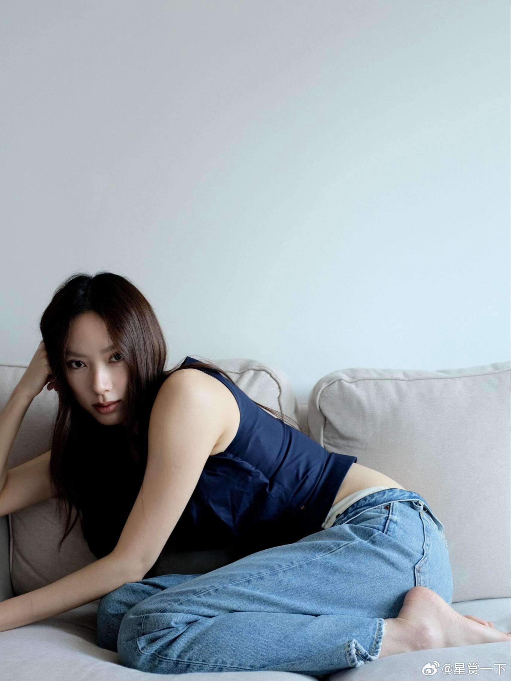 孙嘉灵居家慵懒碎片 