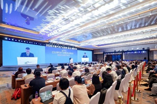商用车出海：上半场拼性价比，下半场拼“中国标准+中国基建”