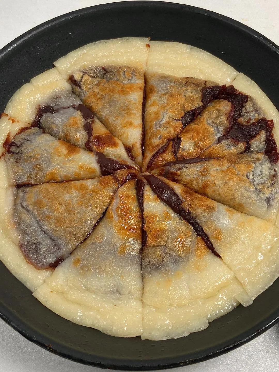 是谁发明的糯叽叽太好吃了吧！
      感谢网友让我吃上了好吃的糯叽叽豆沙饼!