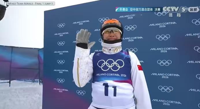 FILA4810凌峰雪壳科技守护运动健儿每次给我家孩子买衣服都选好久，他总是不喜