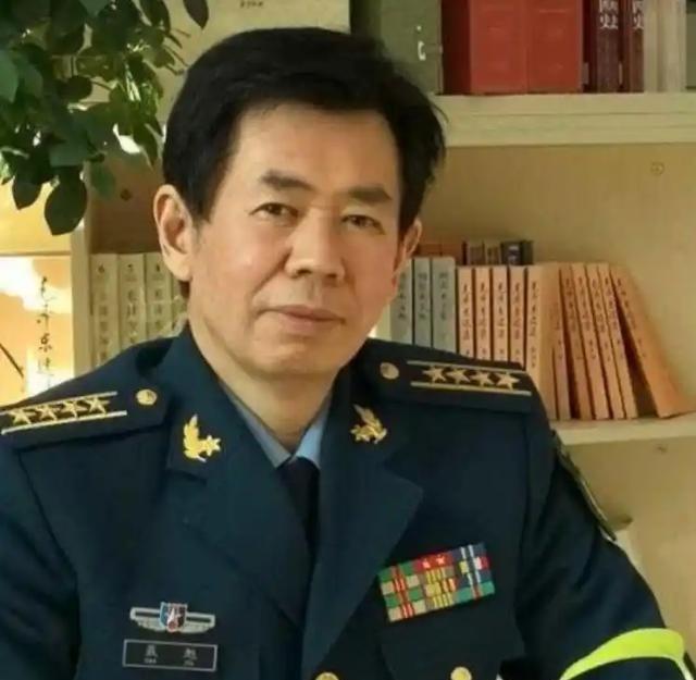 中美要是开战了，中国沿海被炸怎么办？戴旭上校一句话，让大家放心不少，如果中美开战