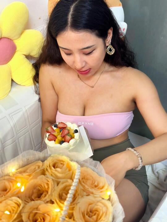 生日扭成麻花为自己打灯🔦
