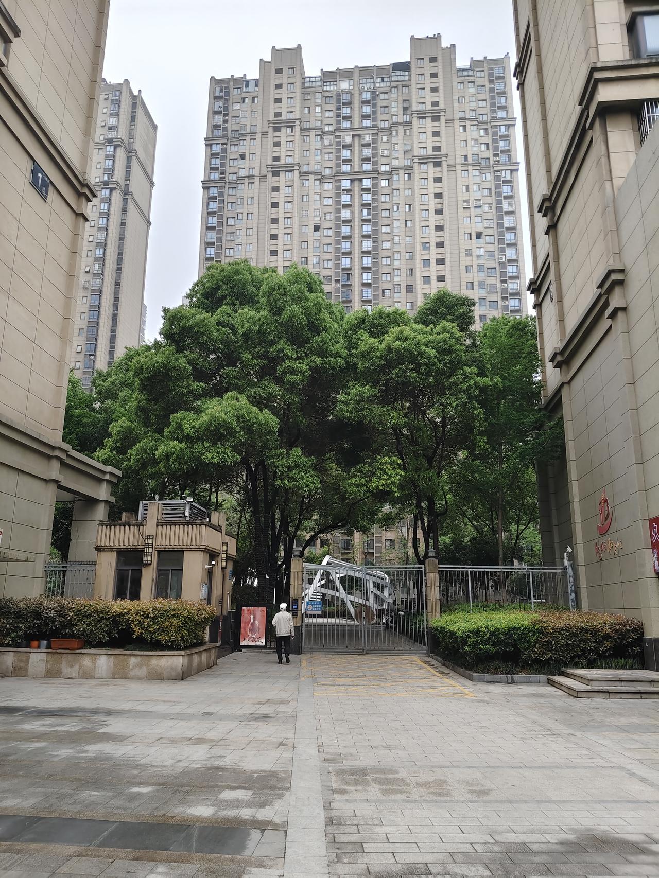 【赢麻了麻了麻了[烟花][烟花]】投资朋友们谁懂啊！现在创业板里那些高位的权重股