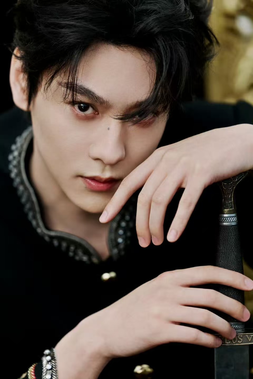 田栩宁bkt直播造型田栩宁白马临长野田栩宁bkt直播造型，不错不错，哇哦 