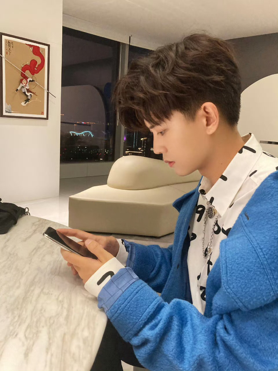 人生有两次幸运就好,一次遇见你,一次走到底。早安！心上任