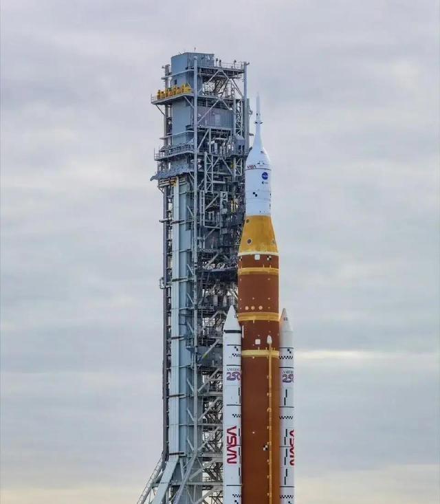 不再执行登月任务! 阿尔忒米斯3号重大改变: 因为登月飞船出岔子了。

最近，美