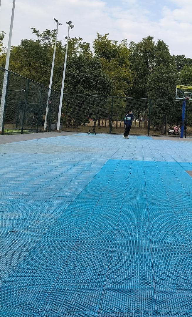 女儿马上就要高考了，为了让女儿可以做好心理调整，适时调整好状态，今天趁着周日没有