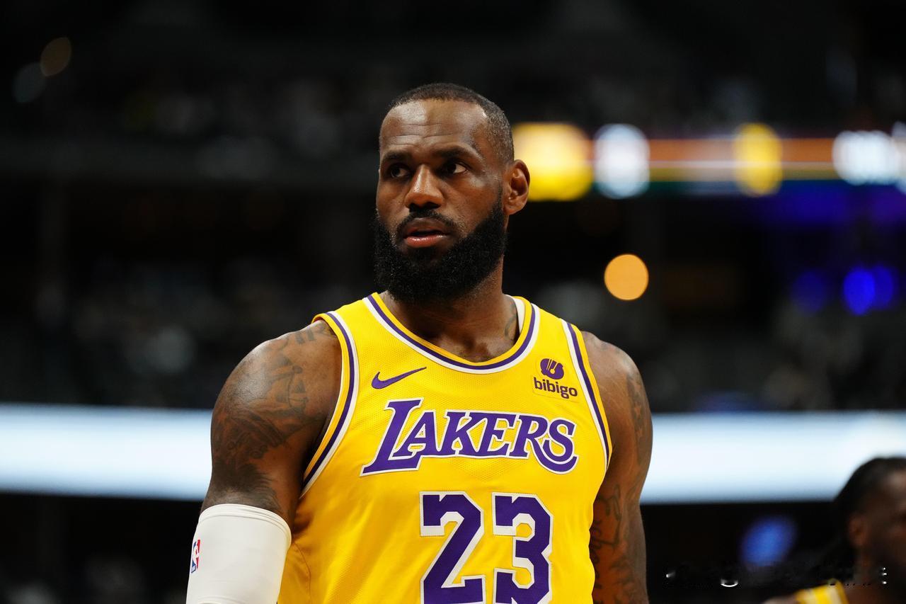 NBA赛场之绝地生死战，湖人定会在主场赢下一局。
  湖人和掘金的较量，马上就来