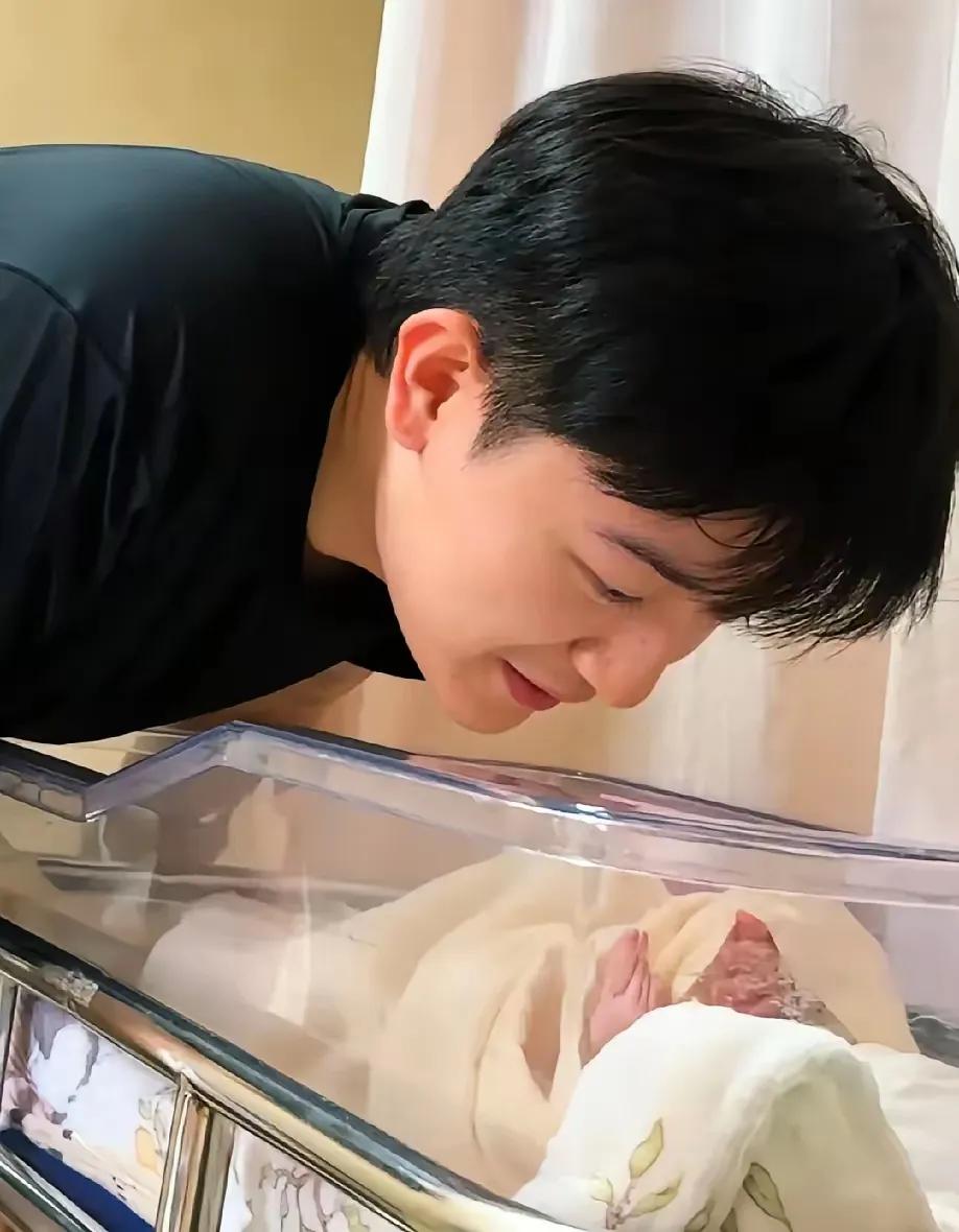 彪哥啊，彪哥，你让我说你什么好？
   兄弟姐妹都过上了董宇辉想要的生活而自己却