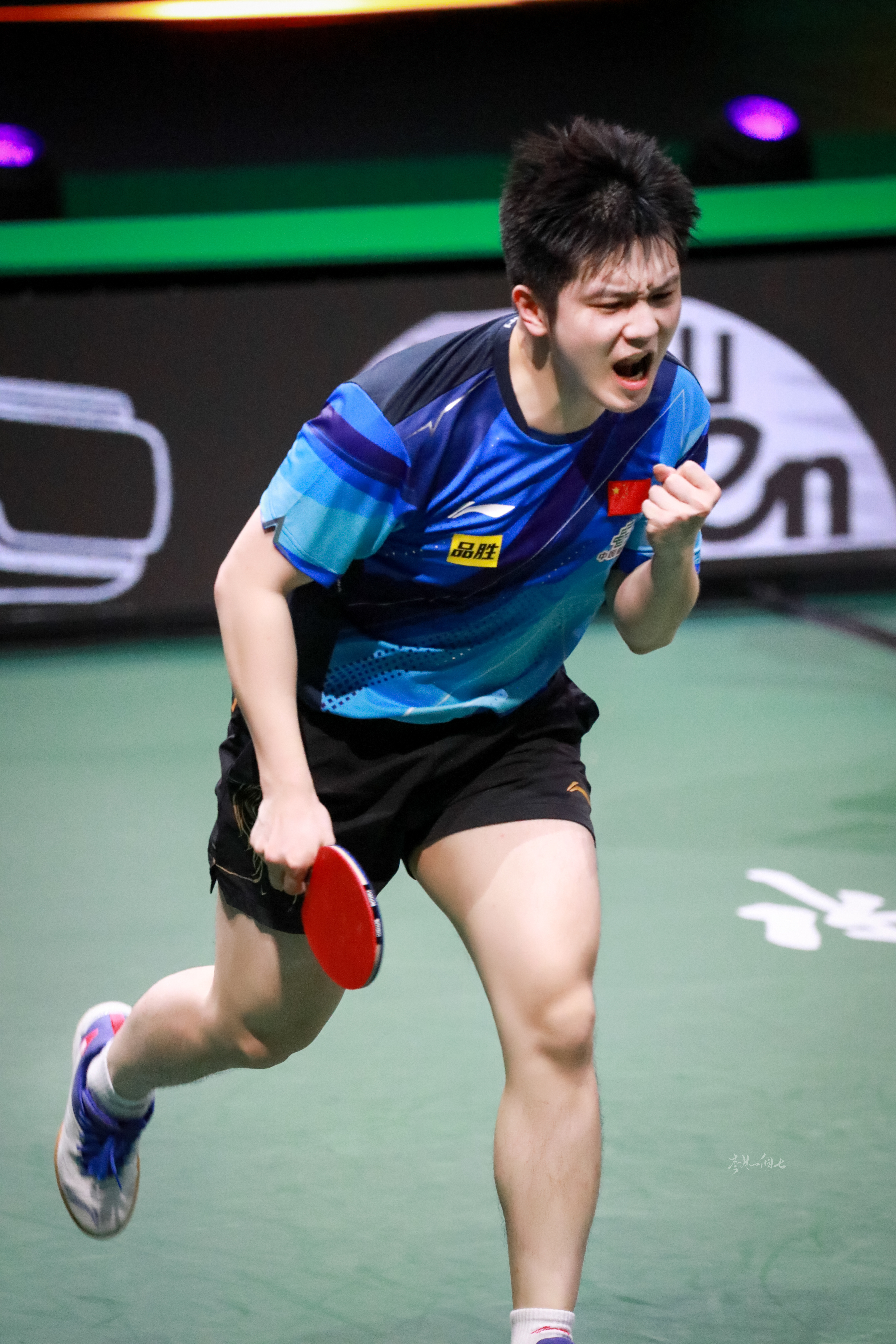 樊振东 千百次尝试