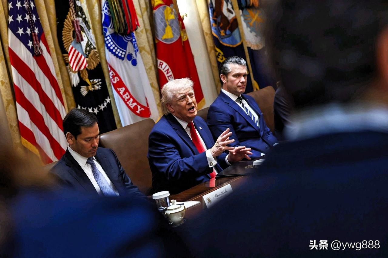 抛开那些夸张的言辞和溢美之词，别再执迷于那些危言耸听、充满威胁的最后期限。特朗普