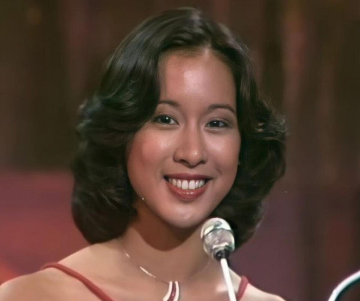 妈呀，港姐世家这操作，绝了！
这豪门段位，普通人根本看不懂。
一个神回复，就让全