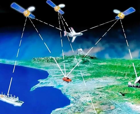 美军这次算是彻底把底牌亮出来了，美太空军作战部队指挥官格雷戈里·加尼翁中将在一次