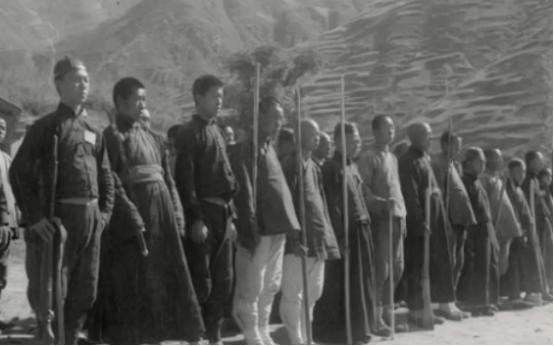 1944年浙江土匪头目王鼎山，派出2名女土匪来到浙东抗日根据地，竟然希望新四军能