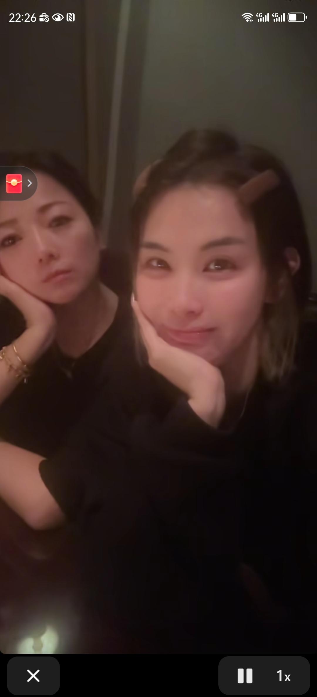 二哈只和有钱人玩，还是浙江都是有钱人啊！看二哈视频中的美女，那金手镯都是重叠戴着