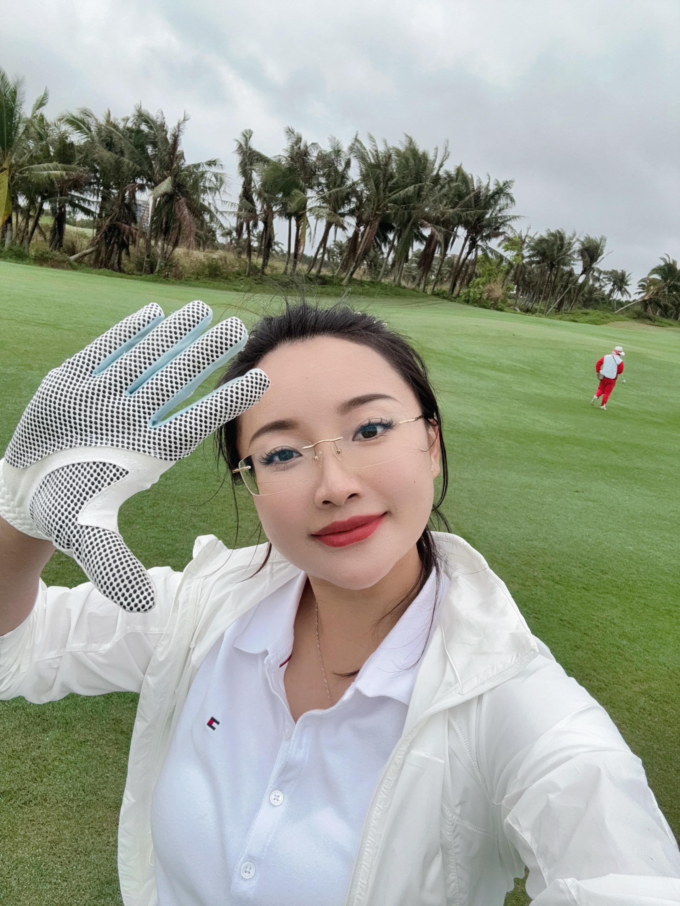 女人 我才不会祝你早生贵子我也不会祝你找到男人爱！ 我祝你铁骨铮铮 我...