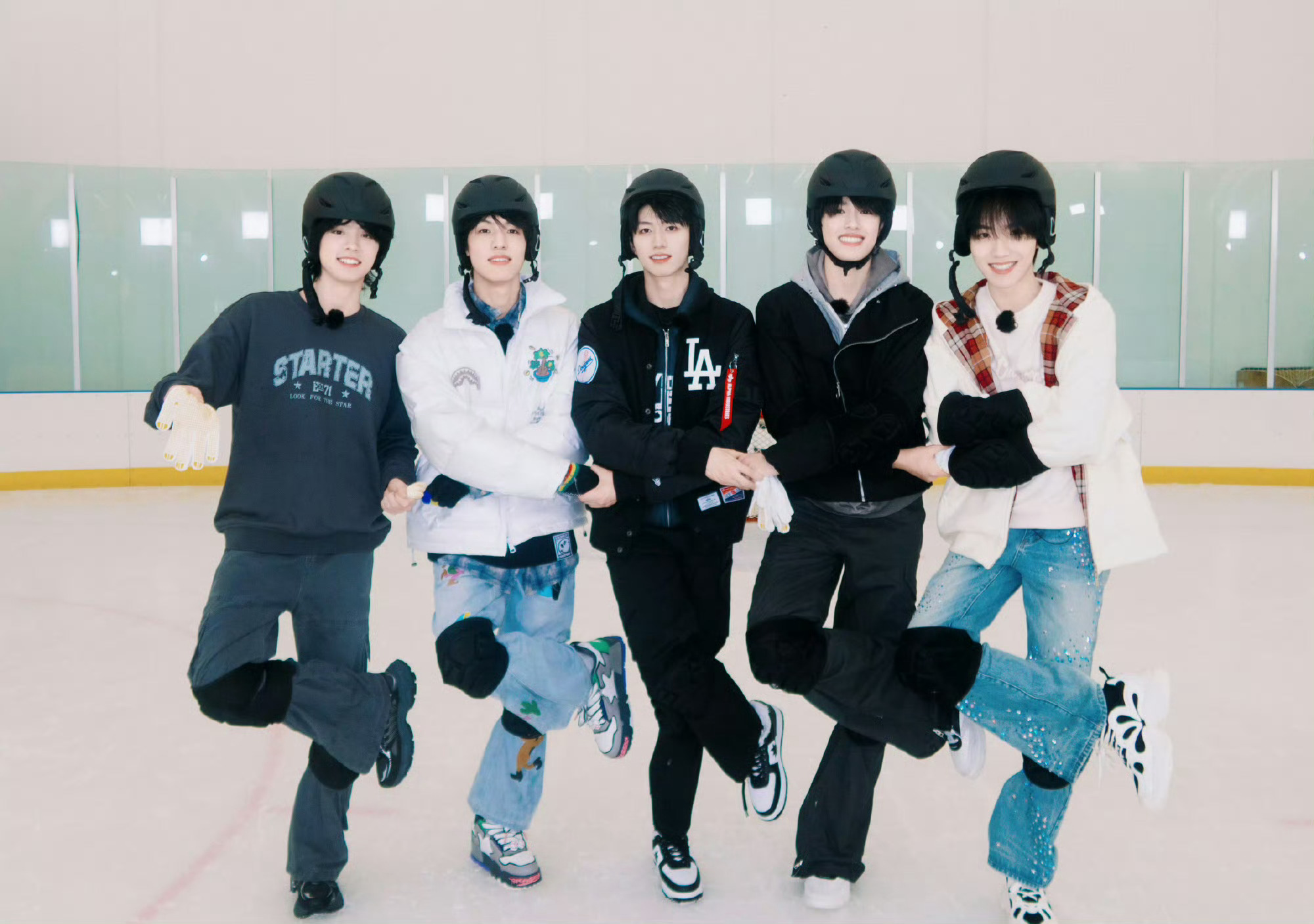 TOPELLE五月刊封面topELLE五月刊好帅哦 