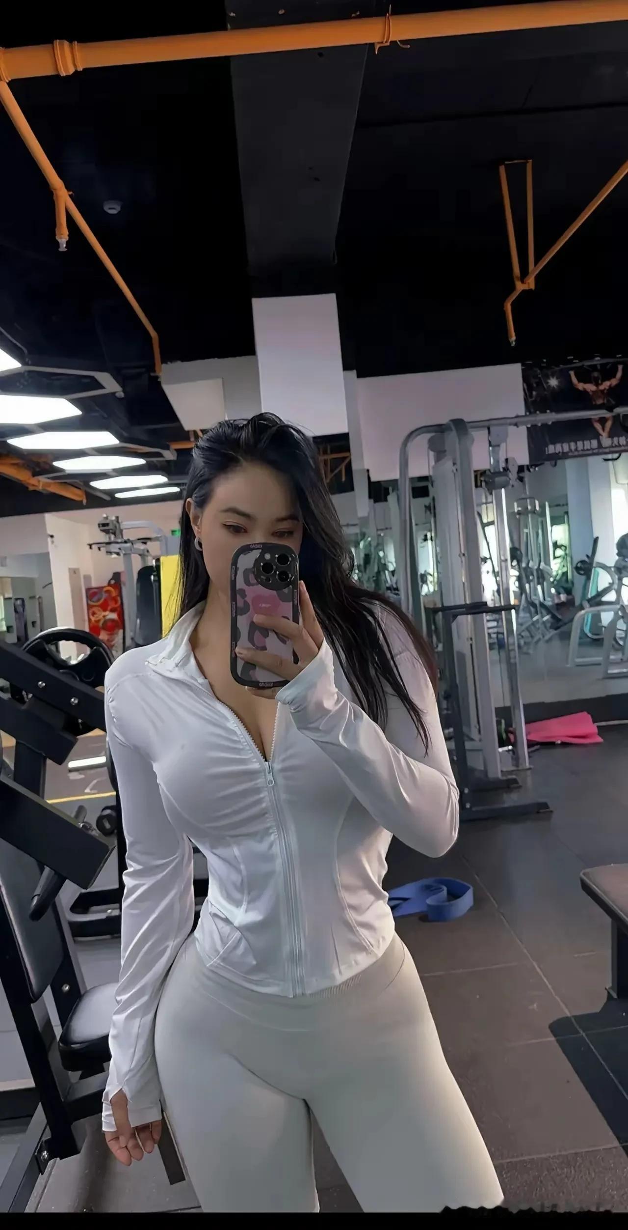 撸铁女孩👧🏻
