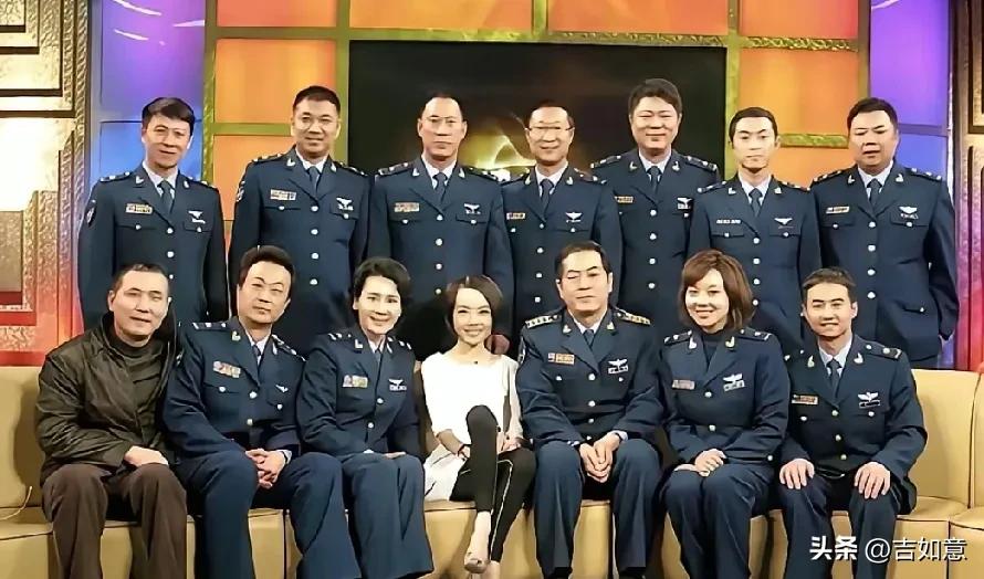 照片里，最显眼的是C位吧[奸笑]