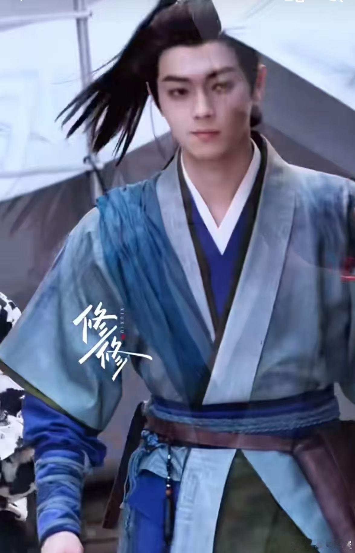 许凯天都异闻录第二套造型许凯天都异闻录蓝衣造型路透许凯天都异闻录蓝衣造型路透，第