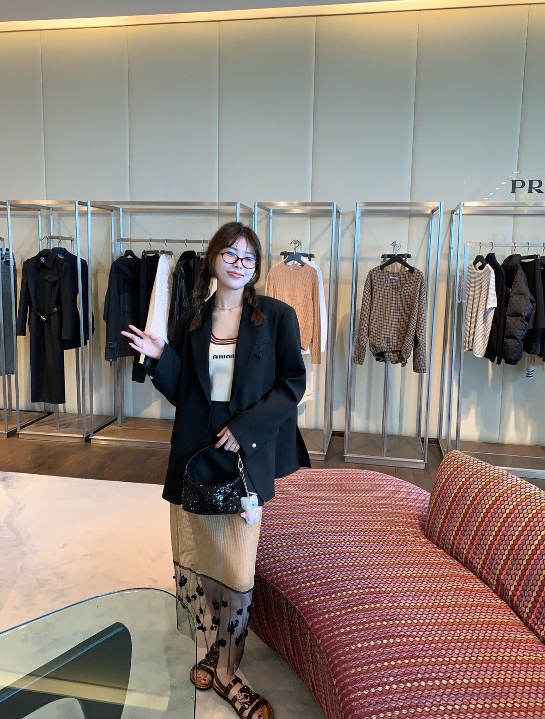 绝美的一条半裙 本期一定要买！搭西装高级的不行 来滑无门槛哦🩰 ​​​