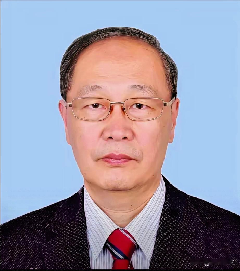 吃饭看新闻，

看到这几个名字，心里真不是滋味。

吴曼青、赵宪庚、魏毅寅。
