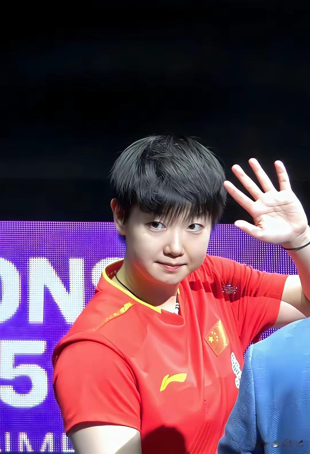 墙内开花墙外香
世人皆知莎莎强
世界名将选搭档
唯有莎莎独一档！

咱家莎莎虽然