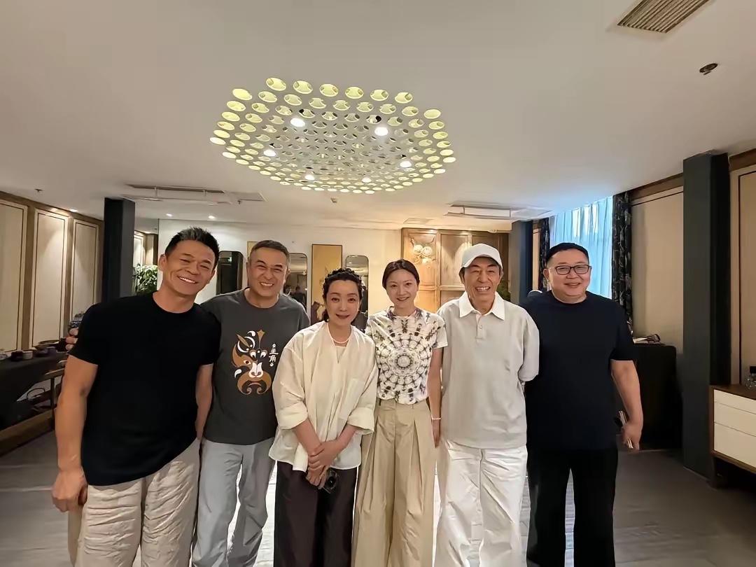 快讯！《主角》监制张艺谋与夫人陈婷，艺术总监与主演张嘉益与王海燕夫妇，孙浩与任总