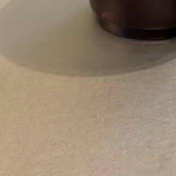 每日一善 早上起来可以看到太阳，午后有冒泡的汽水和可口的西瓜，夜晚可以和家人笑谈
