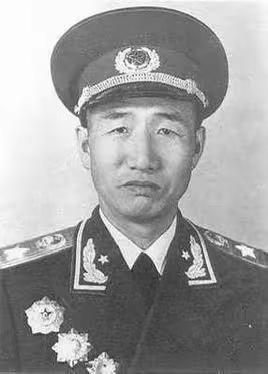 1947年，重返前线的徐向前，仔细检查家底，发现正规部队不到1个旅，凑了5万人后