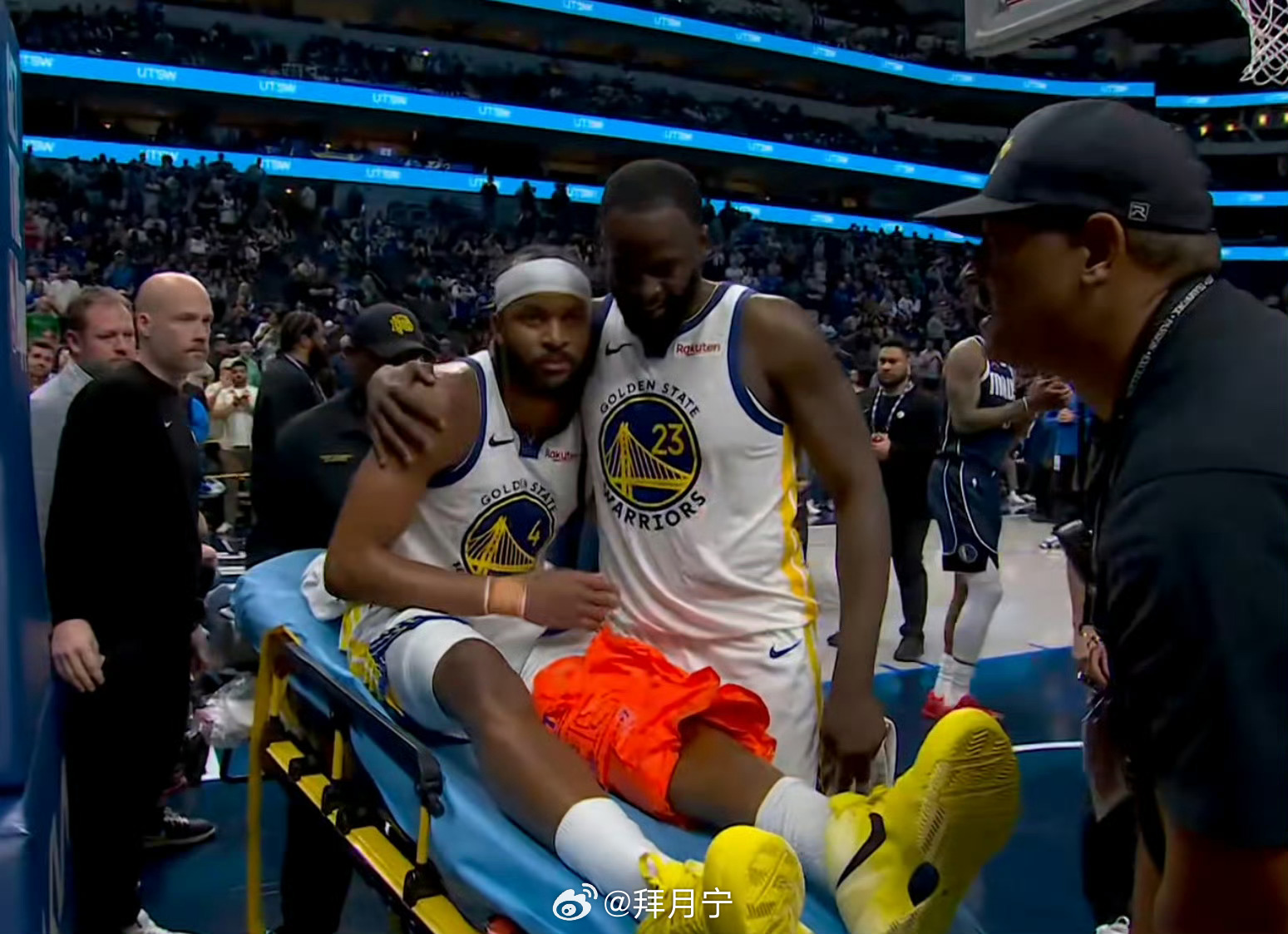 我的穆迪啊太痛了勇士这个赛季太惨了，仿佛中了伤病魔咒… 