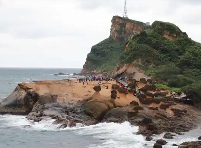 美国涉台布局浮出水面：一名驻台人员背后的战略棋局正在改变
最近，围绕美国涉台机构