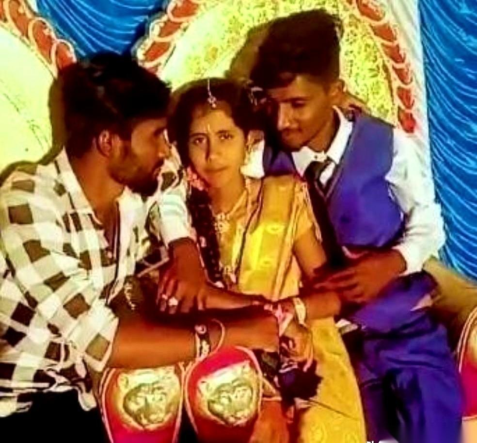 衣柜最深处，藏着我这家“公司”的核心机密。
一本小册子，五个男人的“使用说明书”