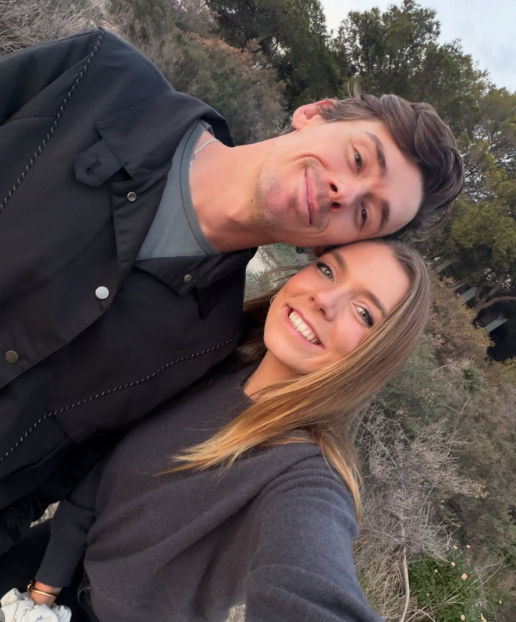 德米纳尔和博尔特甜蜜合影网坛风云