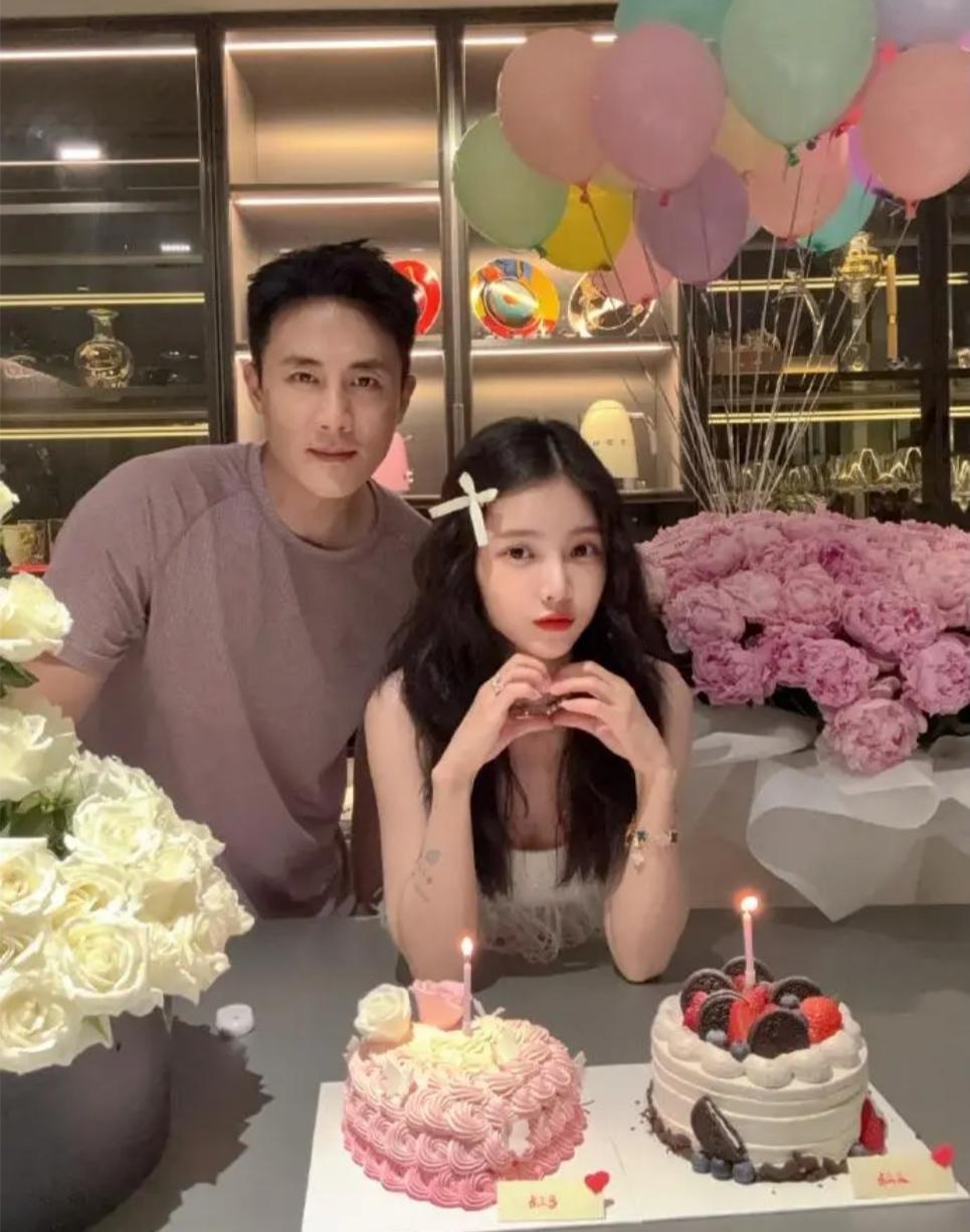 原来，女人最好的医美，不是热玛吉，也不是超声刀。
翻了翻杜淳老婆王灿的动态，我愣