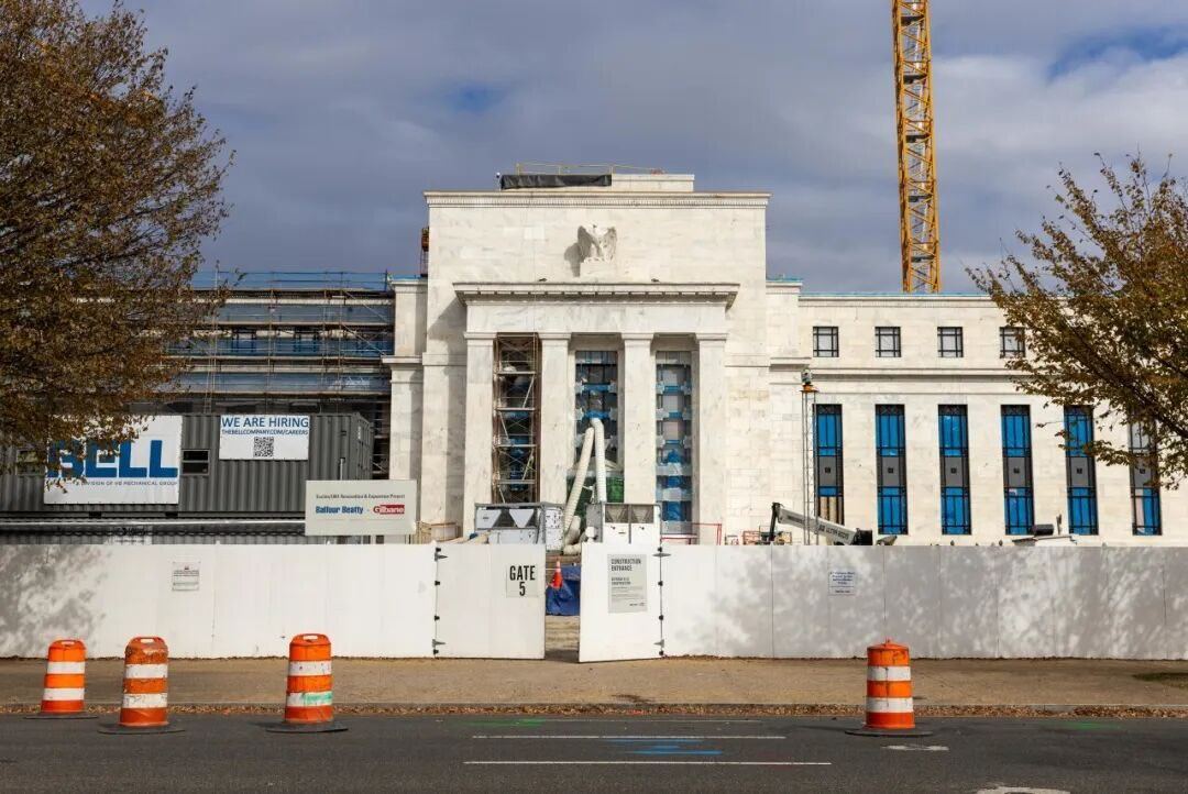 受市场对美联储货币政策“鹰派”预期影响，比特币等主要加密货币价格1月31日大幅下