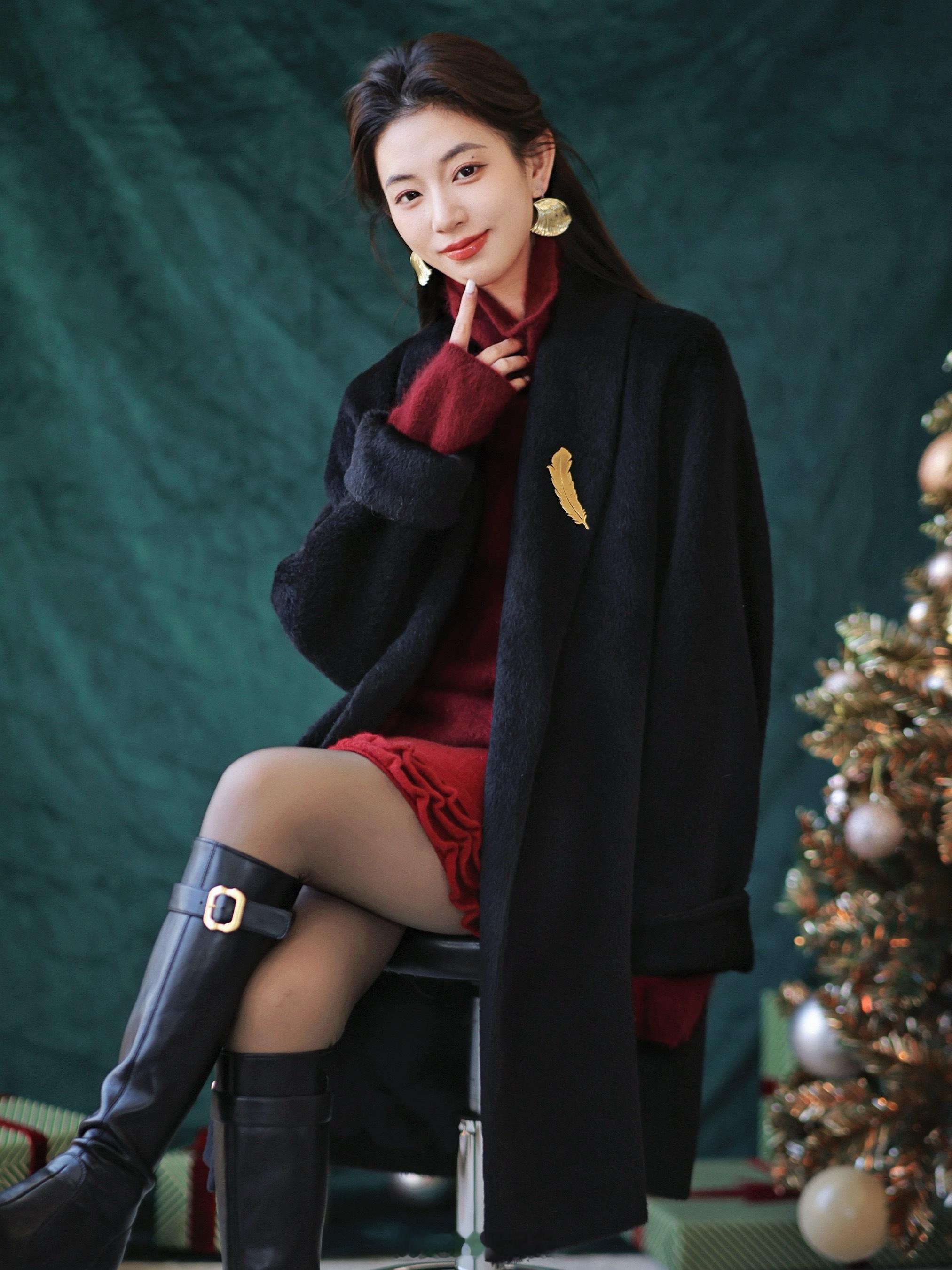 这贵气老钱感～本粒一眼心动啊！进口100苏力绒/100宾霸里布 （国际协会认证）