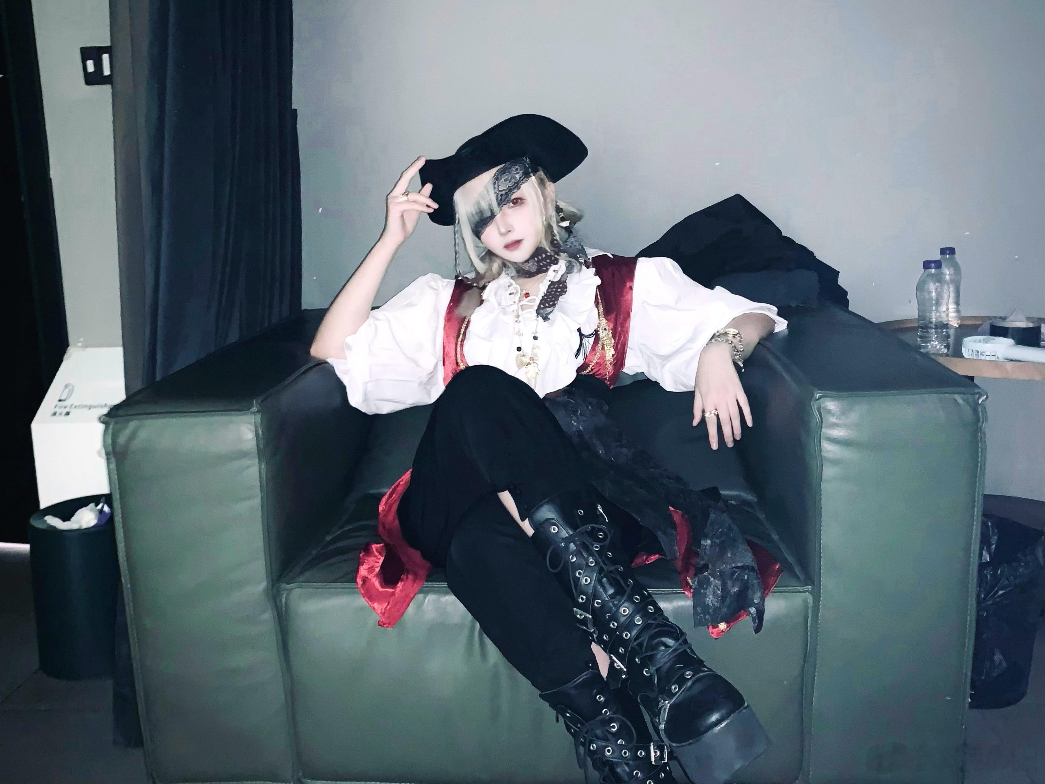 🏴☠️🏴☠️🏴☠️ 