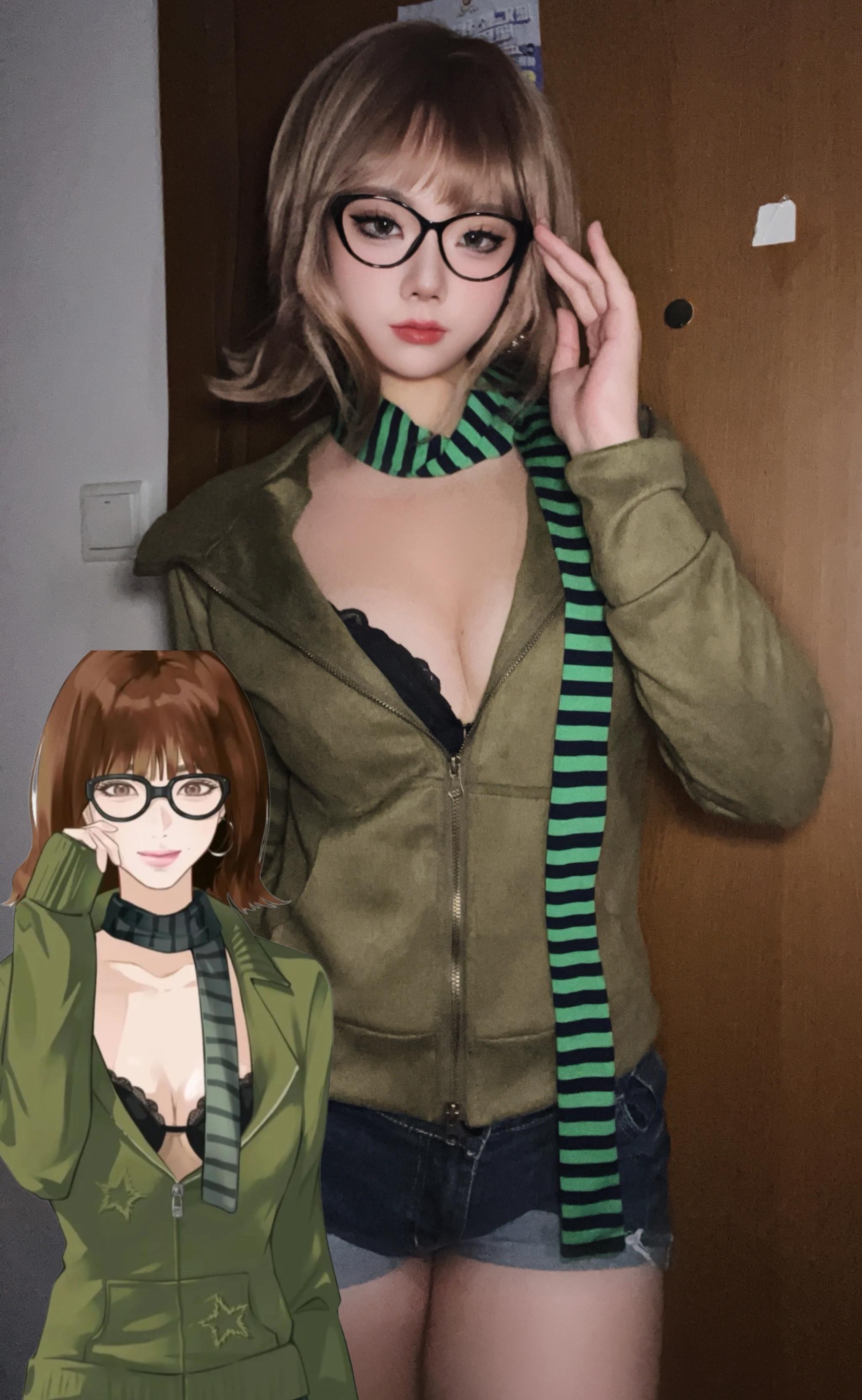 我叫张寒芮 是四号公馆的住户，职业是古着店主