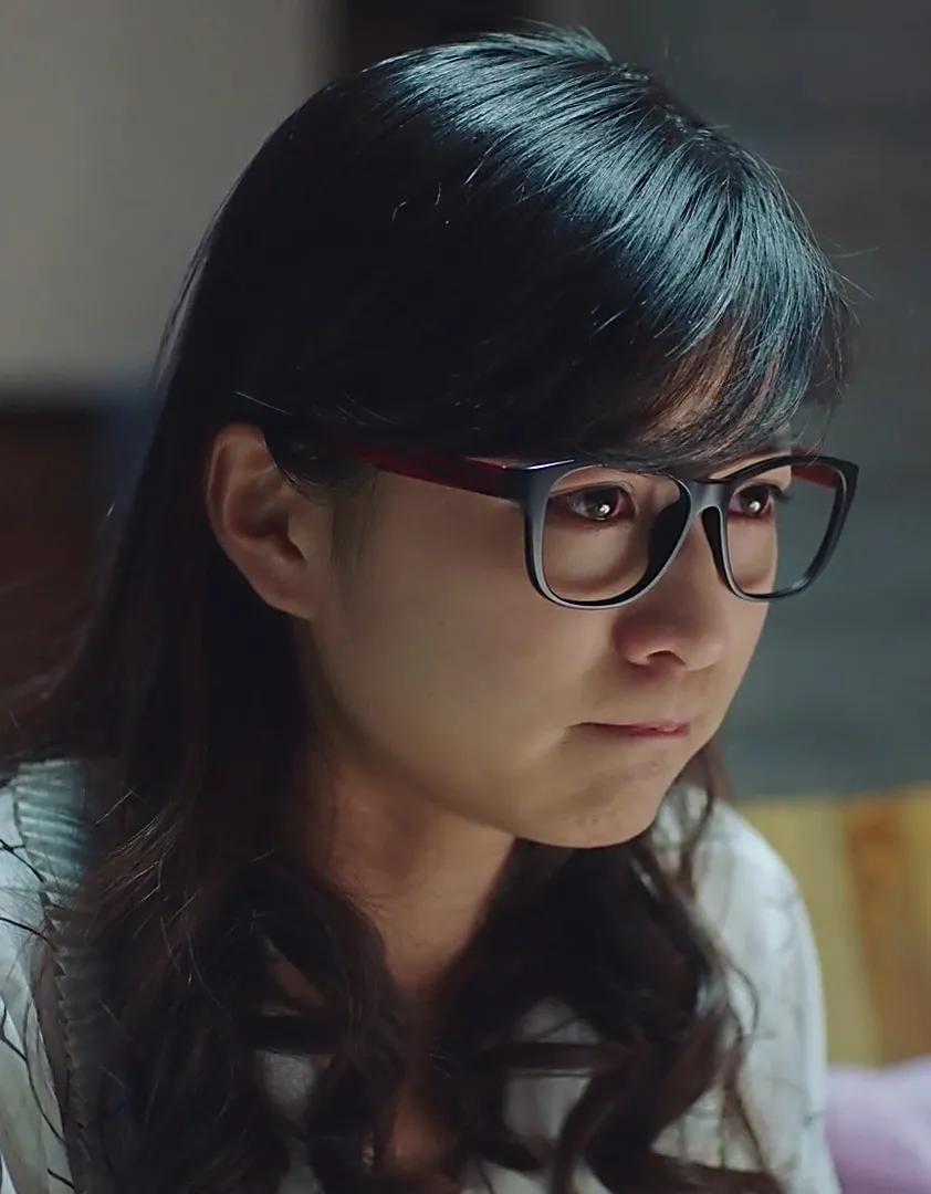  菜菜的扮演者孙雨涵，1992年8月19日出生于山东省青岛市， 孙语涵饰演的实习