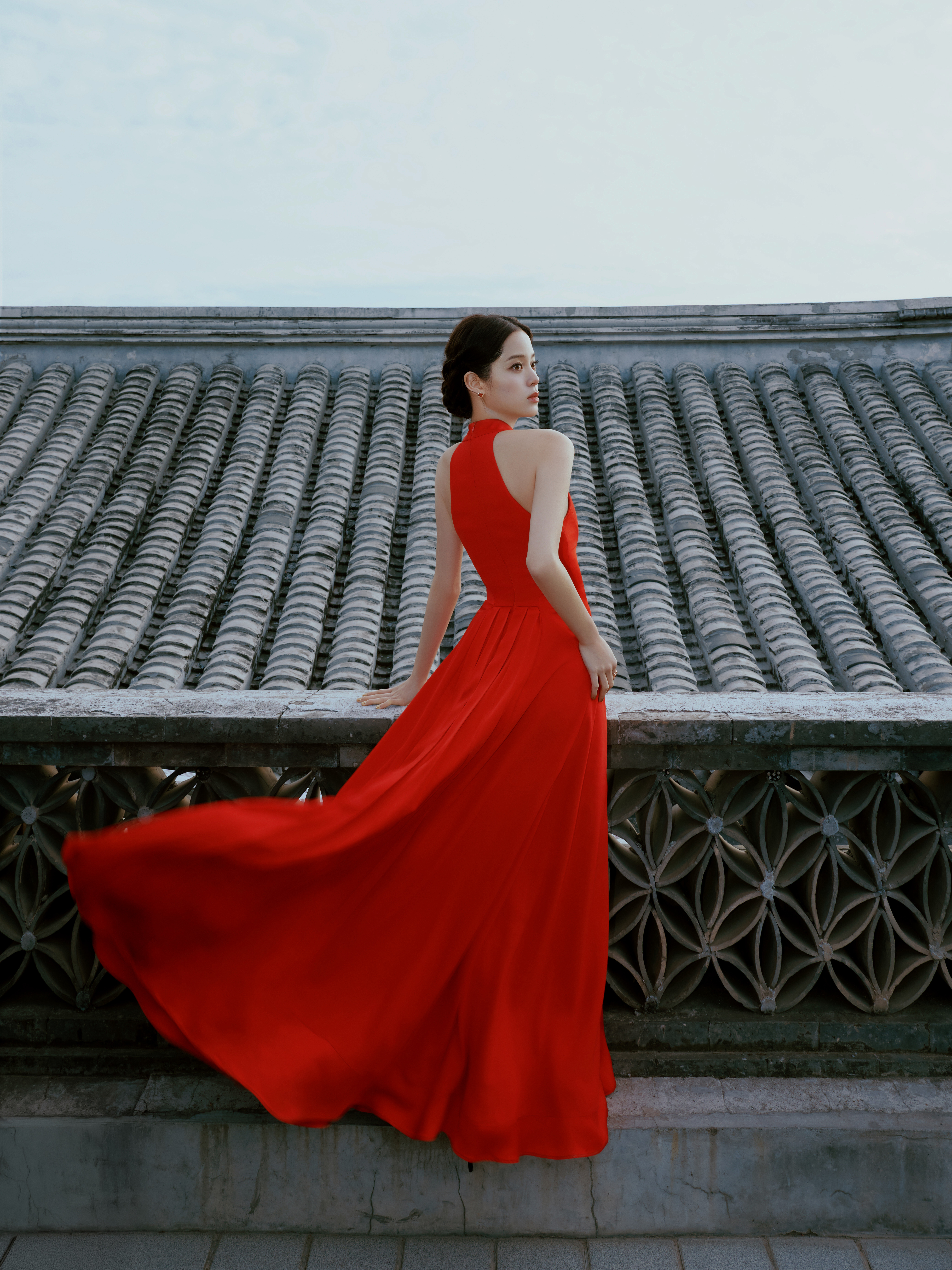 欧阳娜娜马年春晚造型❤️ 